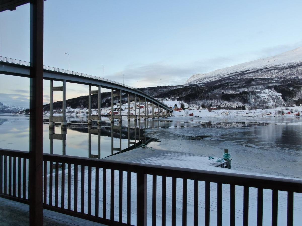 Gratangen Arctic Inn מראה חיצוני תמונה